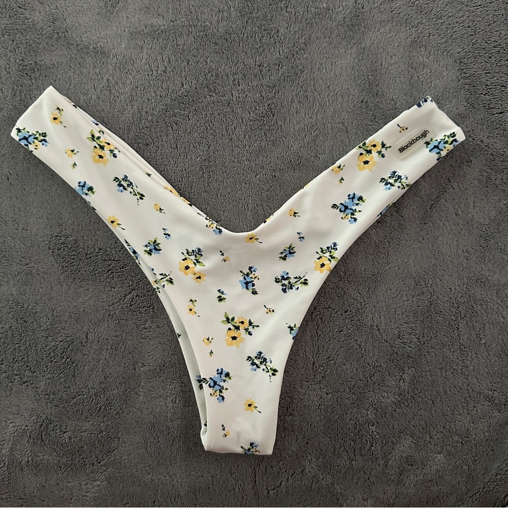 Blackbough Swim Stassy Cheeky Bottoms Small